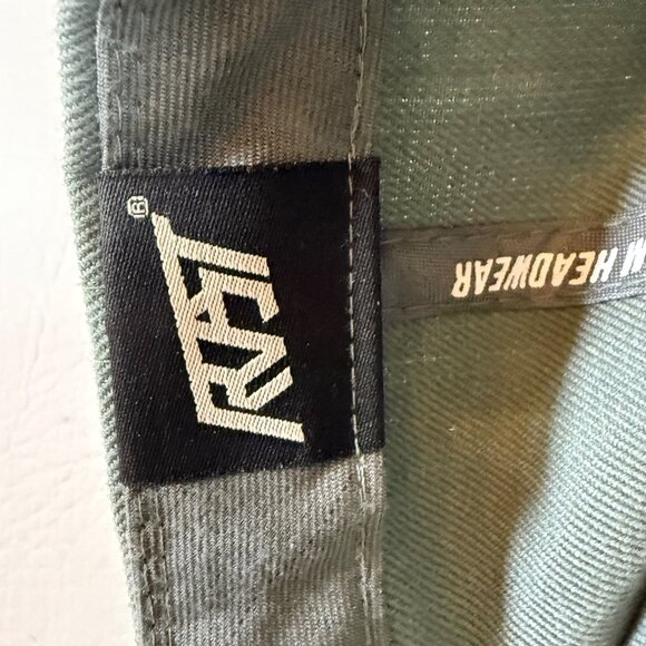 New York Grey & Neon Green Snapback Hat Premium Headwear Adjustable Embroidered - Picture 2 of 8